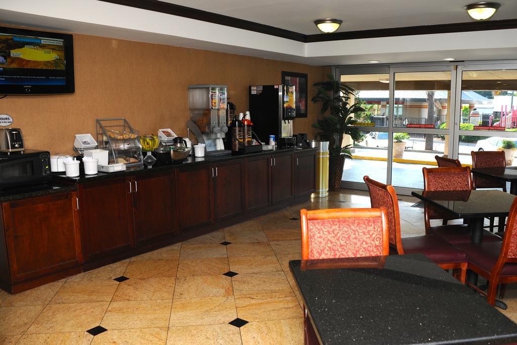 Heritage Inn Milledgeville Εξωτερικό φωτογραφία